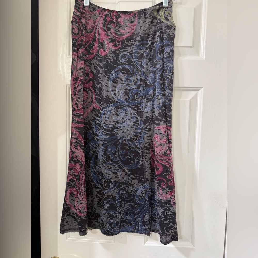 Reversible Black and Multicolor Patterned Women's… - image 4